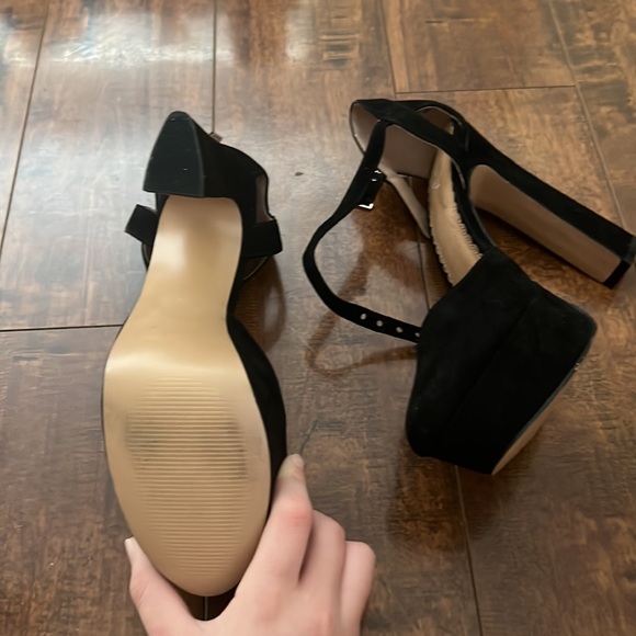 H&M black suede platform ankle strap heels - Picture 12 of 15